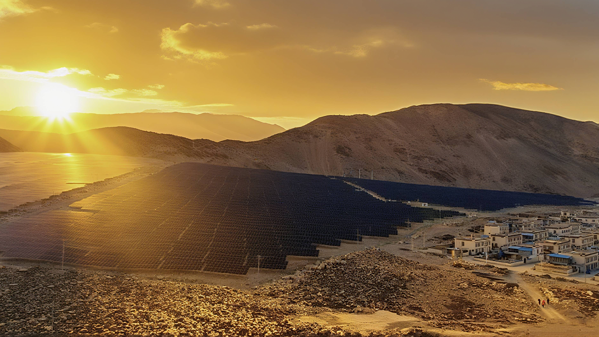 智维攻坚，点亮雪域之光